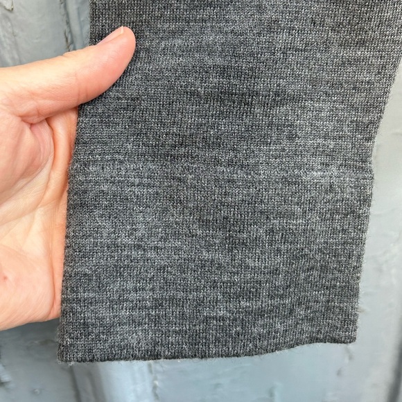 Cruciani Grey Wool Crewneck sweater, size 46 (US 8) - Picture 3 of 10